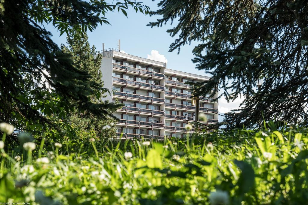 Residence Pierre & Vacances Les Ecrins Courchevel Exterior foto
